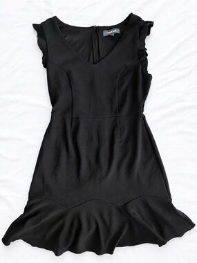 ModCloth Black Ruffle Sleeve Fit & Flare Dress Size Medium